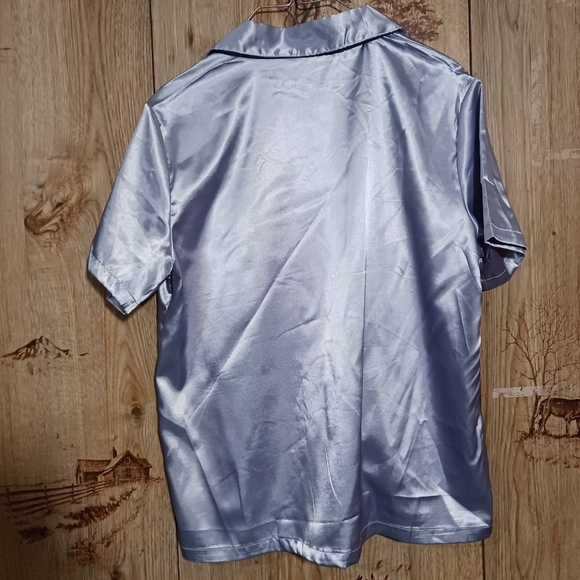 NWT Swomog Lavender Satin Button Down P.j Top Size Medium - Picture 3 of 7